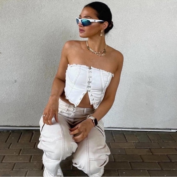 Urban Outfitters | Bustier Corset Jean White Crop Top Large - Picture 2 of 7